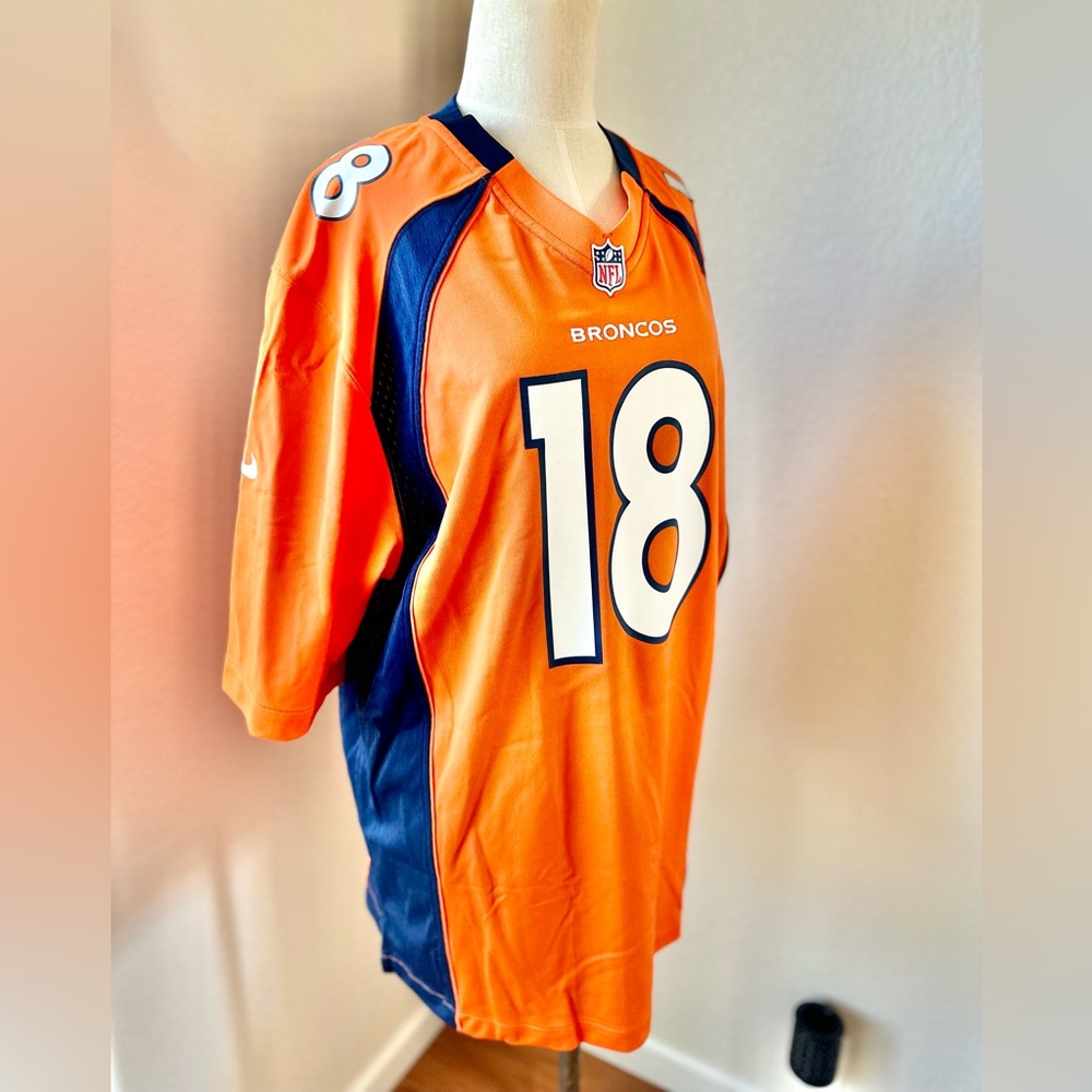 SOLD Nike NFL Denver Broncos Peyton Manning QB #18 - Picture 3 of 9